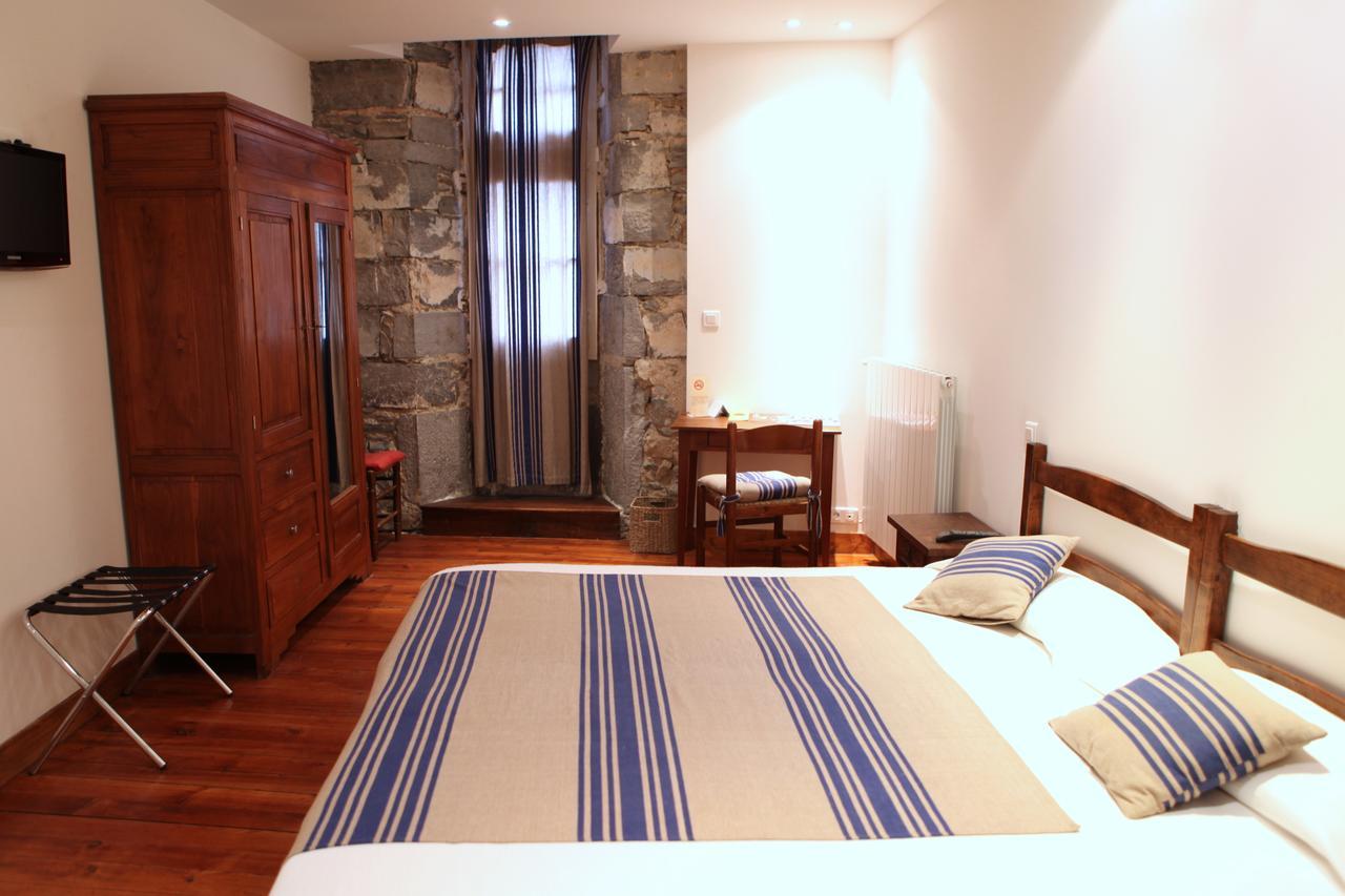 Hotel Euzkadi Espelette Εξωτερικό φωτογραφία